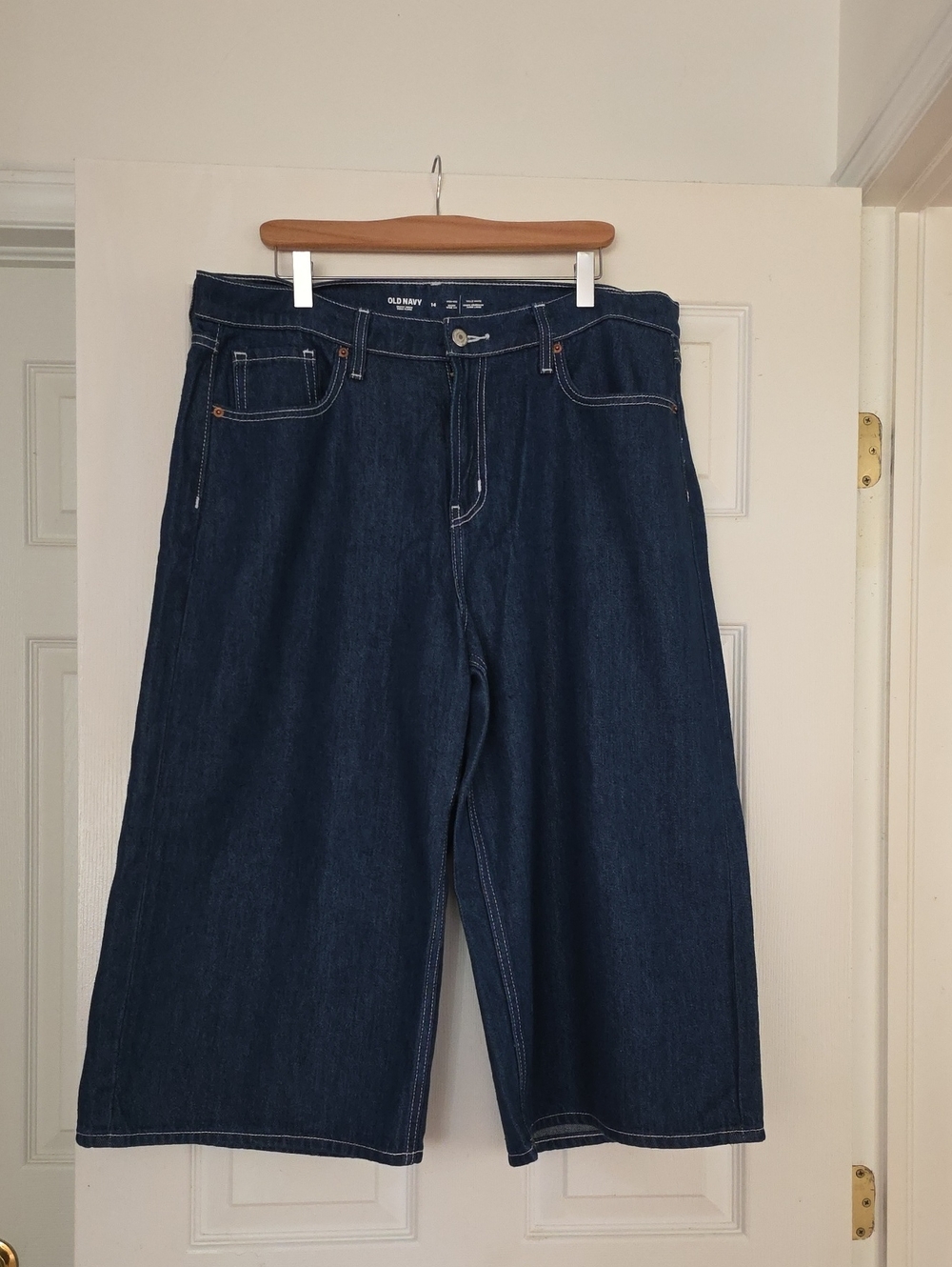 Old Navy Dark Indigo Wide-Leg Cropped Jeans